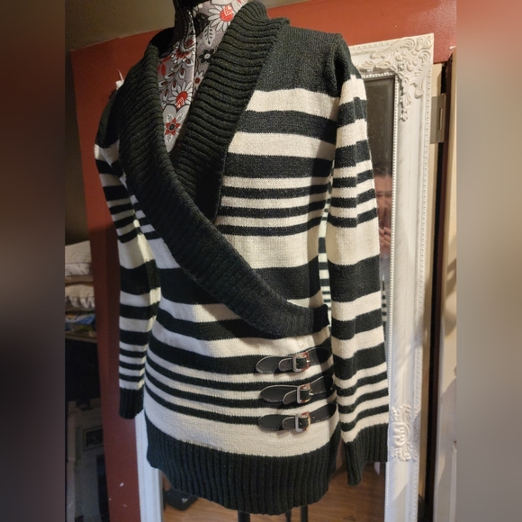 Majora cowl neck sweater sz m - Picture 2 of 5